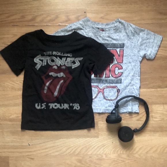 Boys The Rolling Stones & Run DMC T-Shirts - Picture 1 of 5